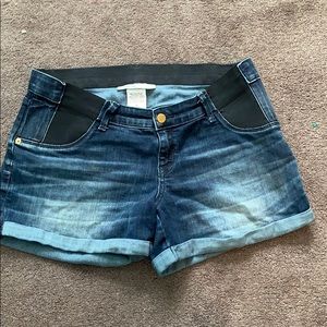 Liz lange maternity shorts